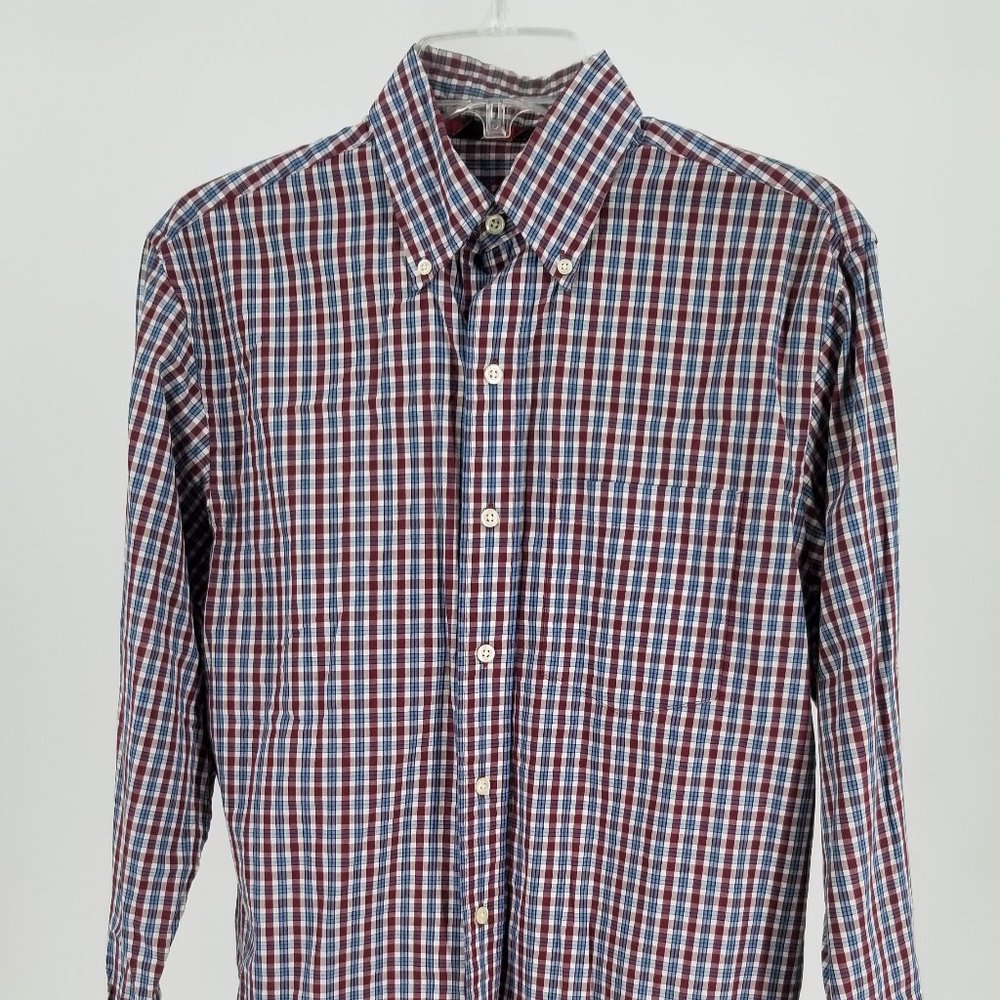 IZOD Men's Long Sleeved Shirt